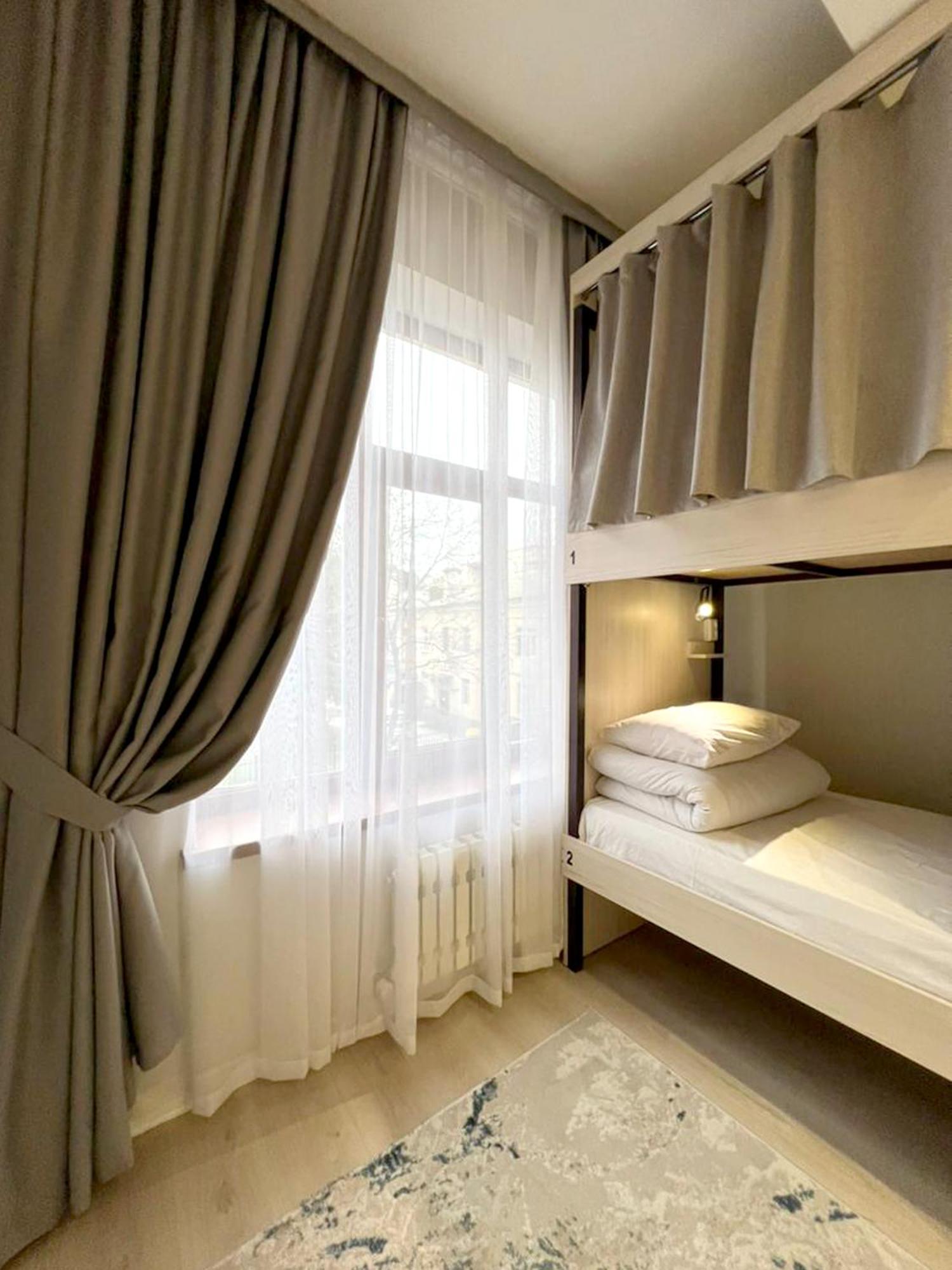 Compass Hostel Bishkek Ngoại thất bức ảnh