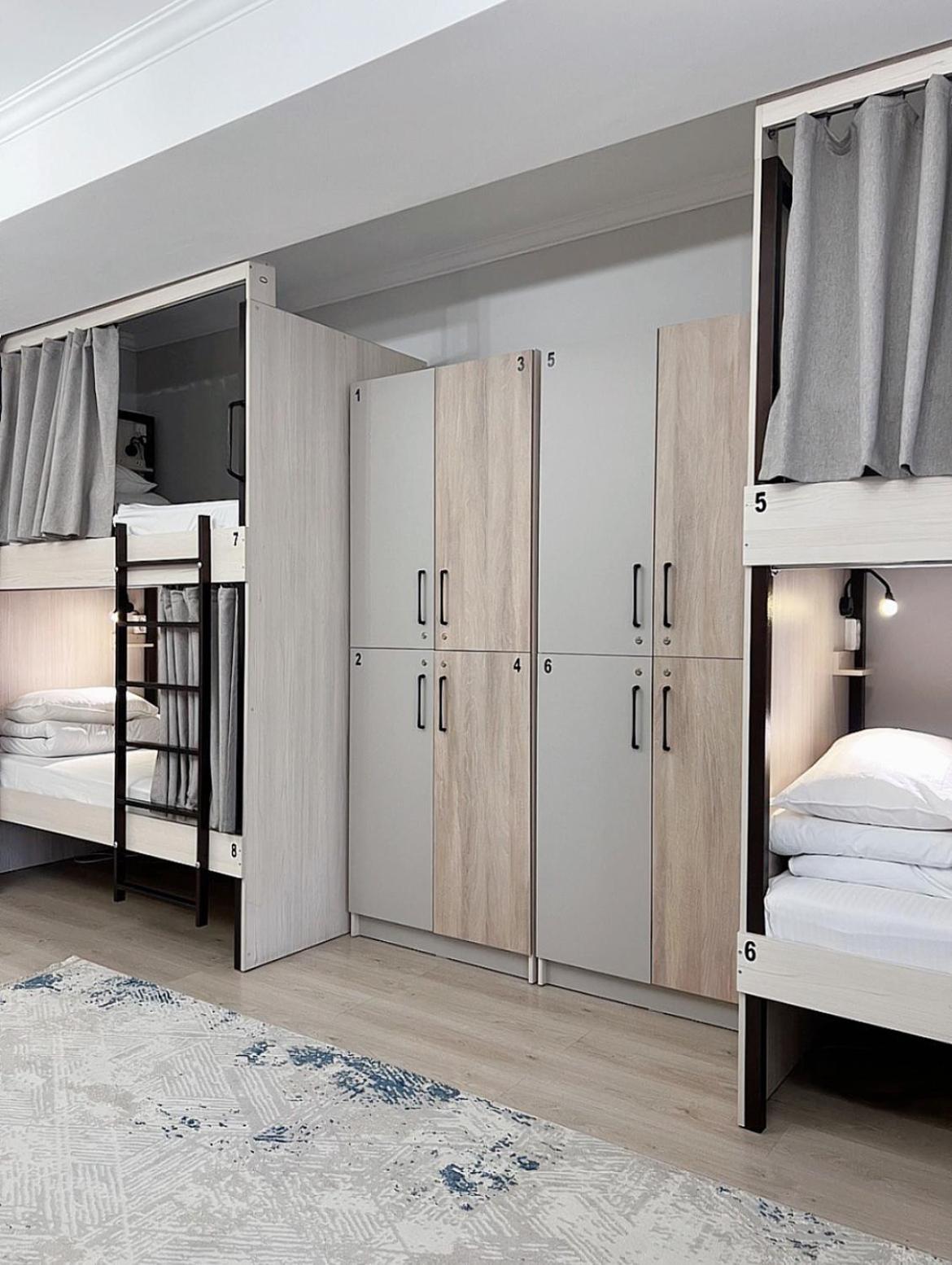 Compass Hostel Bishkek Ngoại thất bức ảnh