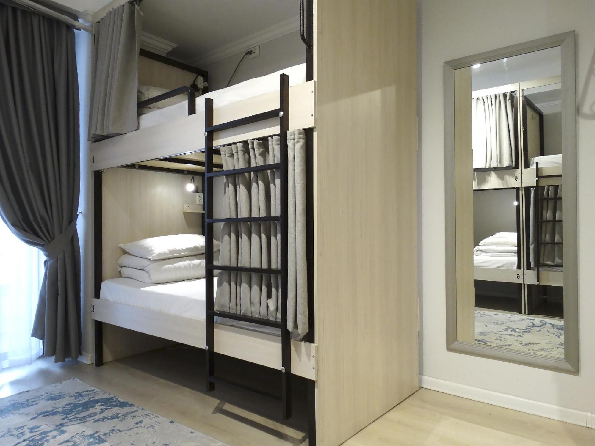 Compass Hostel Bishkek Ngoại thất bức ảnh