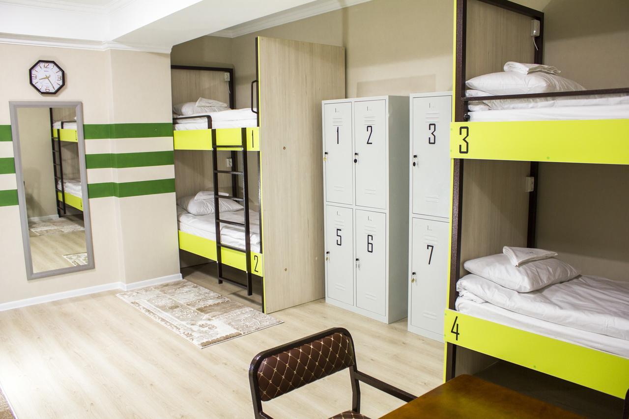 Compass Hostel Bishkek Ngoại thất bức ảnh